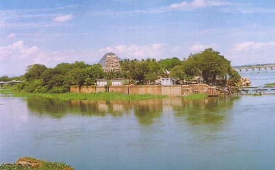 Bhavani Sangameshwarar temple