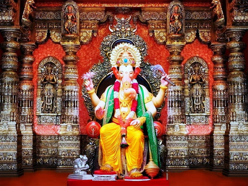 Vighneswara idol at Sangameswarar Temple, Bharani